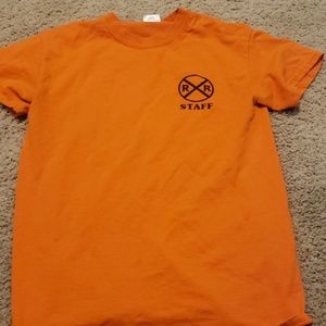 I am selling a staff shirt